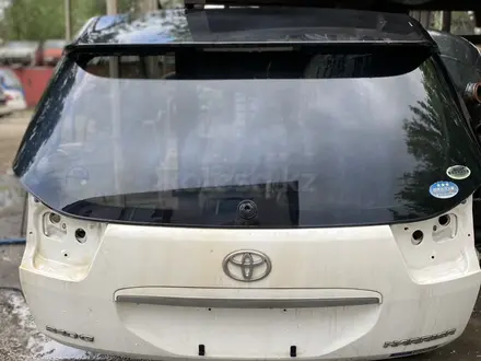 Крышка багажника Lexus RX за 100 000 тг. в Алматы