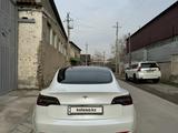 Tesla Model 3 2021 годаүшін14 500 000 тг. в Шымкент – фото 2