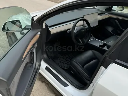 Tesla Model 3 2021 года за 14 500 000 тг. в Шымкент – фото 5