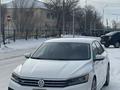 Volkswagen Passat 2018 года за 6 400 000 тг. в Жезказган