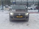 Volkswagen Touareg 2014 годаfor13 000 000 тг. в Костанай