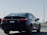 Toyota Camry 2016 года за 6 600 000 тг. в Атырау – фото 3