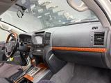 Toyota Land Cruiser 2012 года за 23 500 000 тг. в Актобе – фото 4