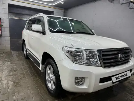 Toyota Land Cruiser 2012 года за 23 500 000 тг. в Актобе – фото 2