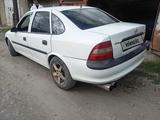 Opel Vectra 1997 годаfor850 000 тг. в Рудный