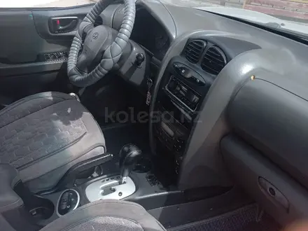 Hyundai Santa Fe 2000 года за 3 000 000 тг. в Жанаозен – фото 15