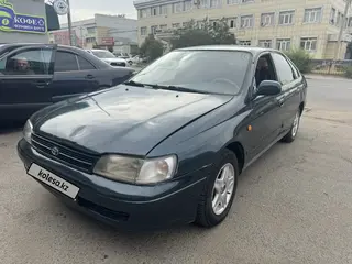 Toyota Carina E