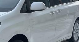 Toyota Sienna 2015 года за 12 000 000 тг. в Атырау – фото 2