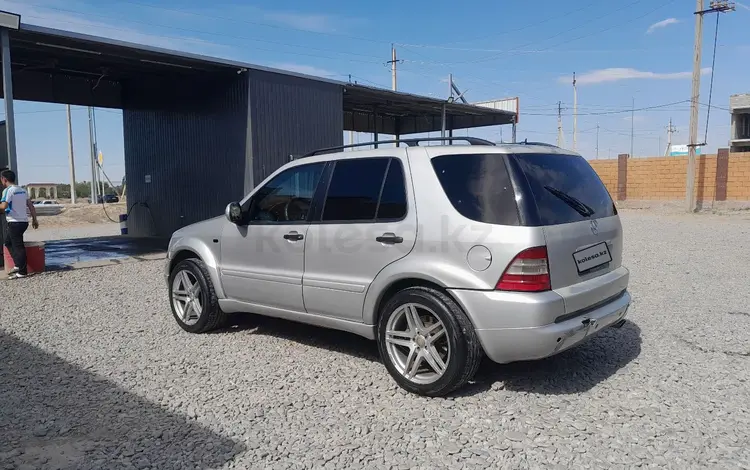 Mercedes-Benz ML 430 2001 года за 4 000 000 тг. в Алматы