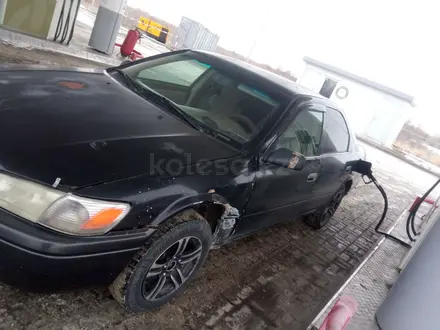 Toyota Camry 2000 года за 2 700 000 тг. в Семей – фото 3