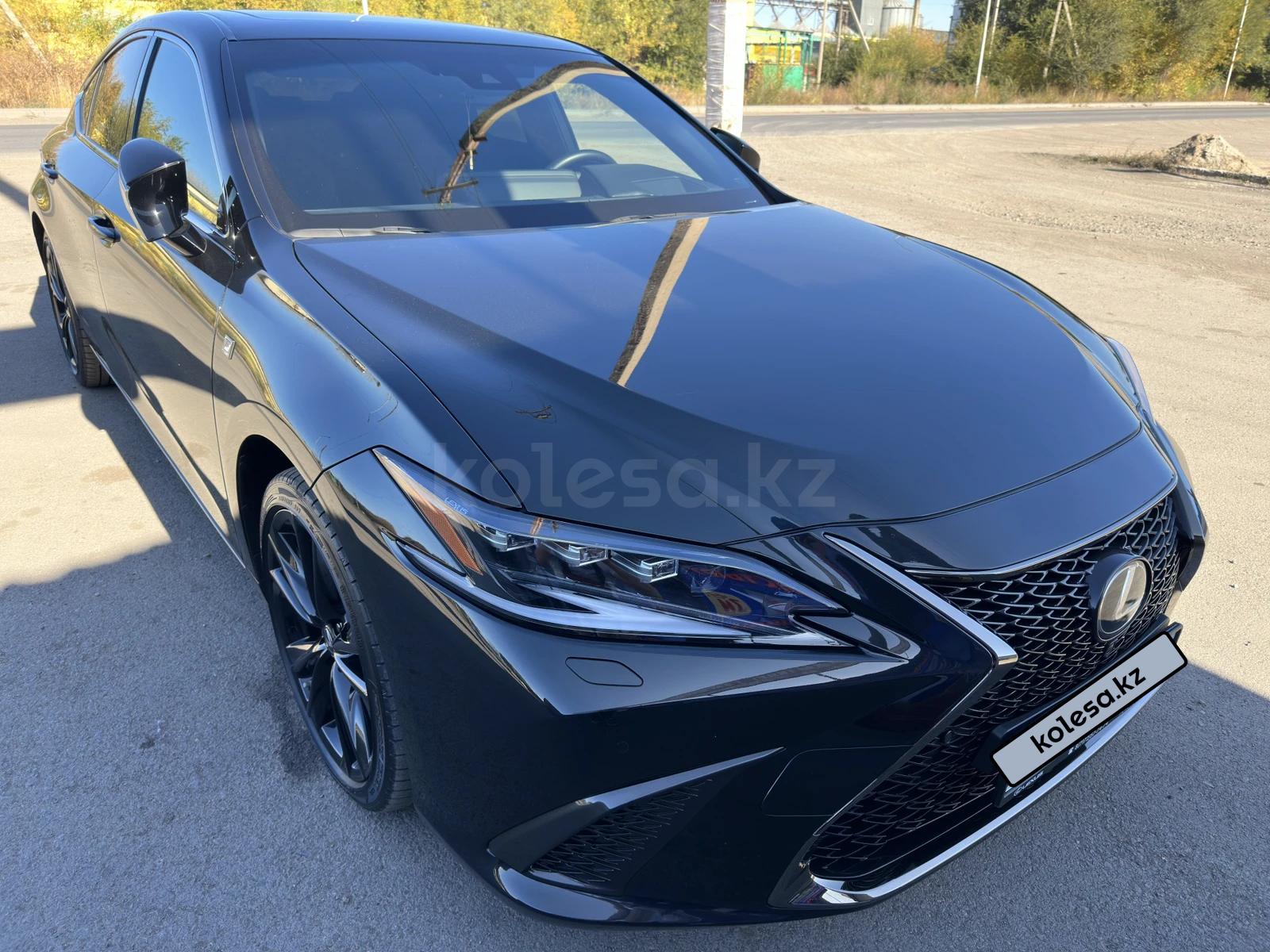 Lexus ES 250 2022 г.