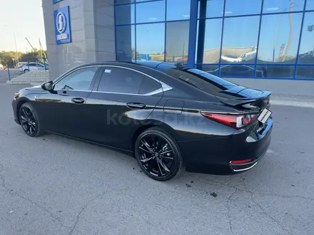 Lexus ES 250 2022 года за 27 000 000 тг. в Караганда – фото 8