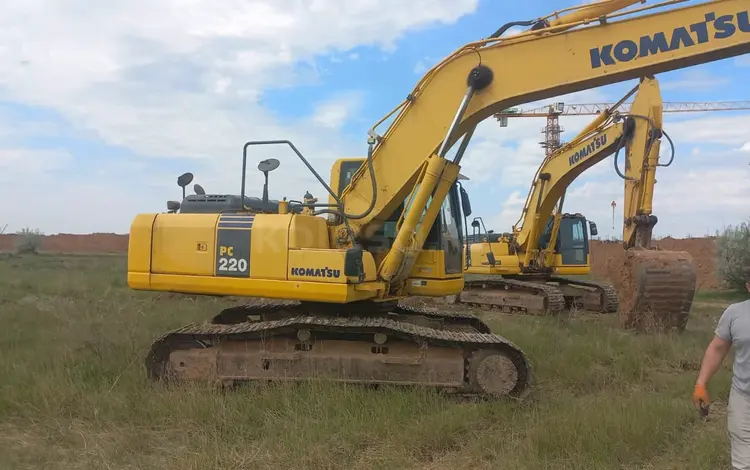Komatsu  PC220-8 2017 года за 27 000 000 тг. в Астана