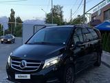 Mercedes-Benz V 250 2020 года за 43 600 000 тг. в Алматы