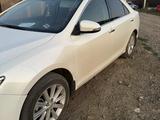 Toyota Camry 2012 годаfor9 000 000 тг. в Актобе – фото 3