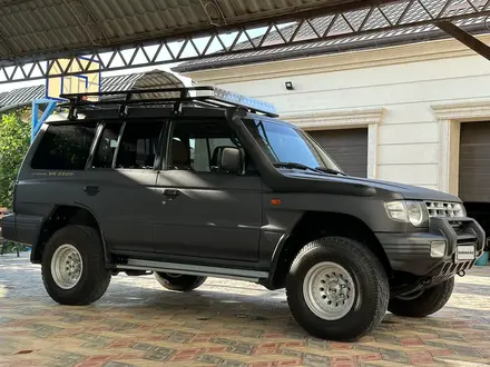 Mitsubishi Pajero 1998 года за 6 700 000 тг. в Алматы – фото 2