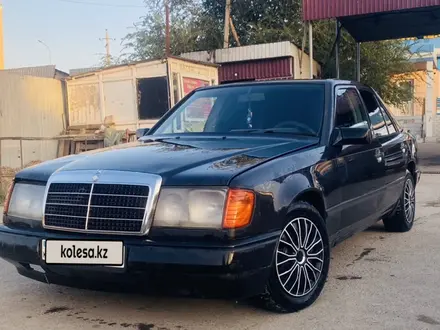 Mercedes-Benz E 230 1989 года за 1 300 000 тг. в Сарыагаш