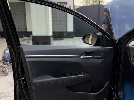 Hyundai Elantra 2020 года за 7 300 000 тг. в Тараз – фото 14