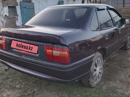 Opel Vectra 1995 года за 1 400 000 тг. в Актобе – фото 3