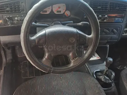 Volkswagen Golf 1996 года за 800 000 тг. в Тараз – фото 4