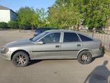 Opel Vectra 1997 года за 600 000 тг. в Караганда – фото 3