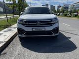 Volkswagen Teramont 2021 года за 27 000 000 тг. в Астана – фото 2