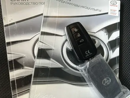 Toyota Camry 2019 года за 11 800 000 тг. в Атырау – фото 18