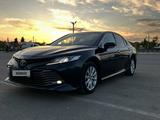 Toyota Camry 2019 годаүшін11 800 000 тг. в Атырау – фото 2