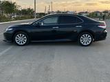 Toyota Camry 2019 годаүшін11 800 000 тг. в Атырау – фото 3