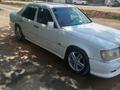 Mercedes-Benz E 230 1990 года за 1 200 000 тг. в Астана – фото 2