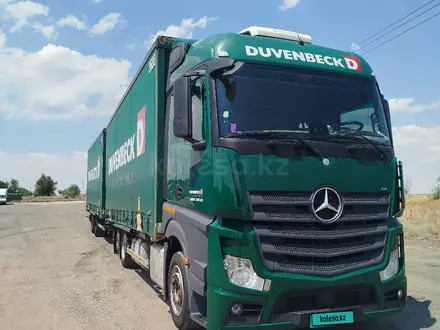 Mercedes-Benz  Actros 2016 года за 28 700 000 тг. в Алматы – фото 2