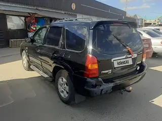 Mazda Tribute, 2001