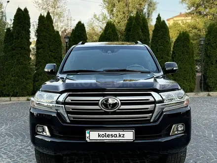 Toyota Land Cruiser 2020 года за 41 200 000 тг. в Алматы – фото 2