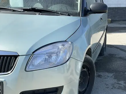 Skoda Fabia 2009 года за 3 200 000 тг. в Актау – фото 2