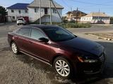 Volkswagen Passat 2012 годаүшін3 300 000 тг. в Атырау