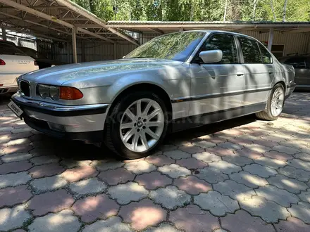 BMW 740 2000 года за 19 999 999 тг. в Алматы – фото 8