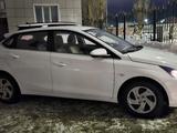 Hyundai i20 2023 годаfor7 900 000 тг. в Кокшетау – фото 4