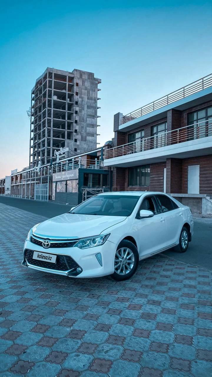 Toyota Camry 2014 г.