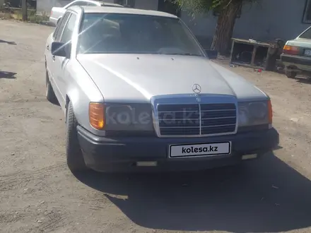 Mercedes-Benz E 230 1989 года за 1 500 000 тг. в Шу – фото 4