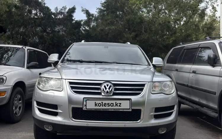 Volkswagen Touareg 2007 года за 7 000 000 тг. в Алматы