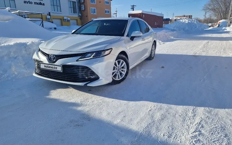 Toyota Camry 2018 года за 16 500 000 тг. в Астана