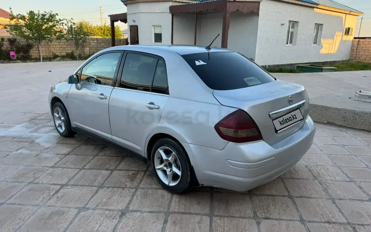 Nissan Tiida 2006 годаүшін2 800 000 тг. в Жанаозен