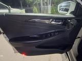 Hyundai Sonata 2012 годаүшін6 500 000 тг. в Алматы – фото 5