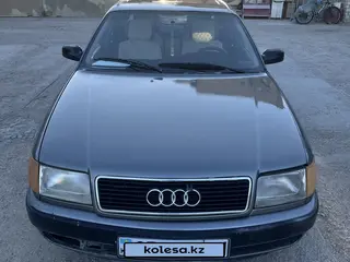 Audi 100, 1992