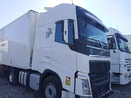Volvo 2018 года за 36 000 000 тг. в Шымкент – фото 3