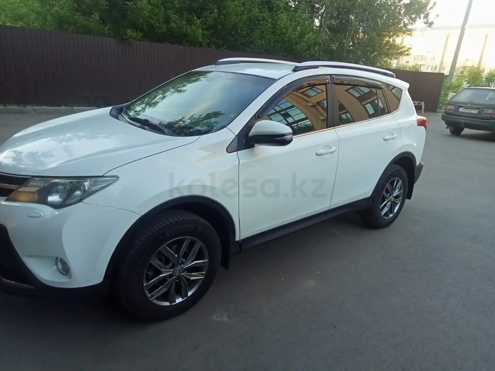 Toyota RAV4, 2013