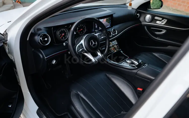 Mercedes-Benz E 300 2016 года за 15 000 000 тг. в Актобе