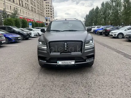 Lincoln Navigator 2021 года за 49 999 999 тг. в Астана – фото 3