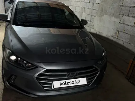 Hyundai Elantra 2016 года за 8 000 000 тг. в Алматы – фото 17