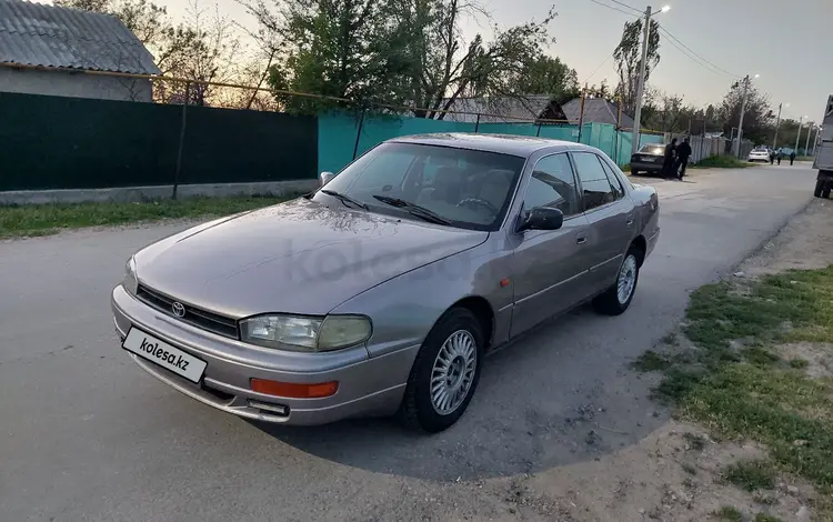 Toyota Camry 1996 годаүшін2 200 000 тг. в Тараз